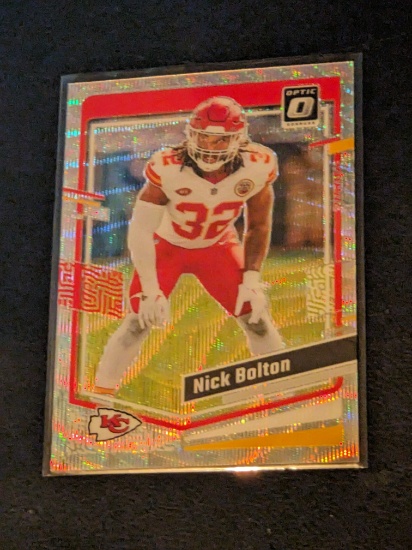 Nick Bolton 097/300 2023 Donruss Optic Wave insert