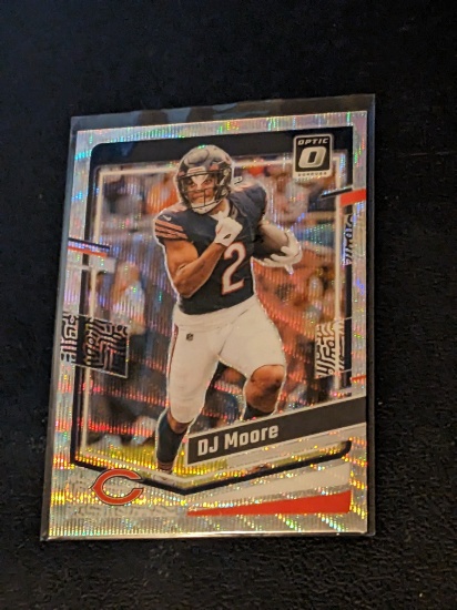 DJ Moore 193/300 2023 Donruss Optic Wave insert