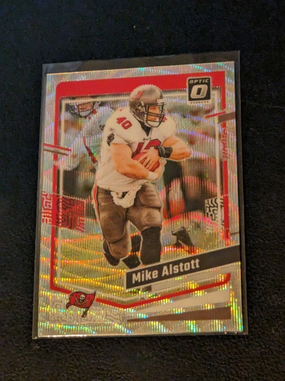 Mike Alstott 058/300 2023 Donruss Optic Wave insert