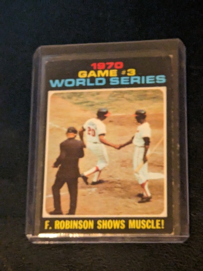 Frank Robinson Shows Muscle' 1971 Topps Game 3 World Series (HOF) #329