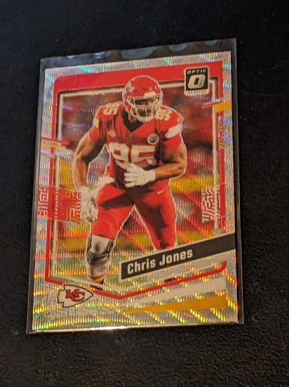 Chris Jones 285/300 2023 Donruss Optic Wave insert