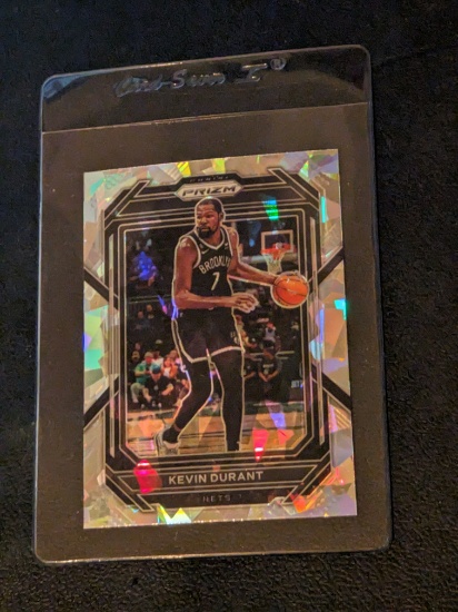 2022 Panini Prizm #10 Kevin Durant Cracked Silver Ice Prizm Brooklyn Nets