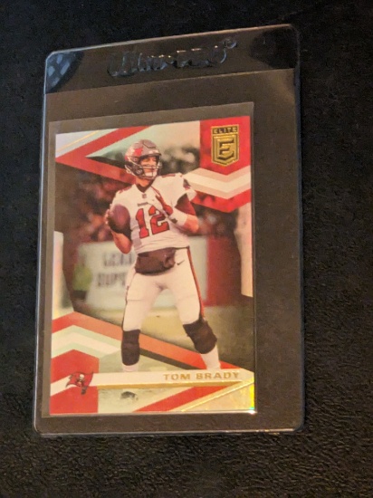 TOM BRADY PRIZM REFRACTOR CARD TAMPA BAY BUCCANEERS 2020 Panini ELITE