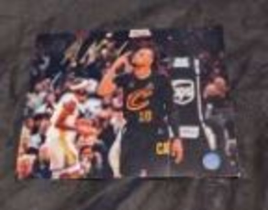 Darius Garland Signed Auto 8x10 Photo with coa