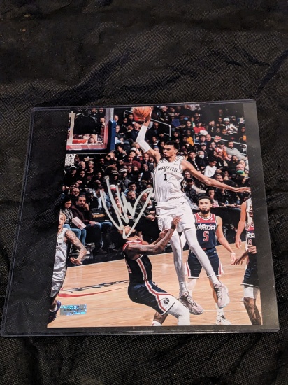 Victor Wembanyama Signed 8x10 Photo  with coa