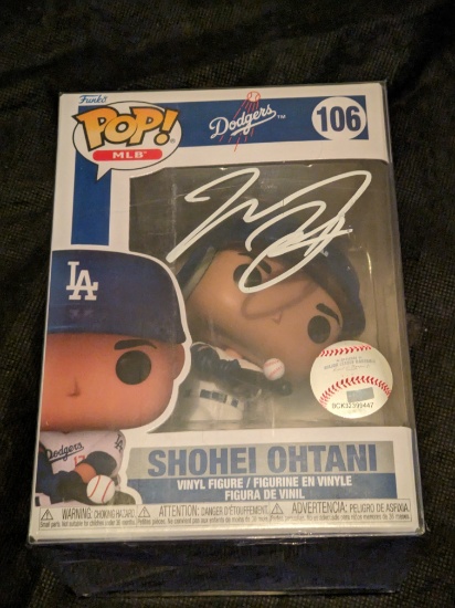 Shohei Ohtani autographed funko pop figure with coa