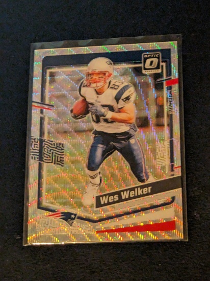 Wes Welker 189/300 2023 Donruss Optic Wave insert
