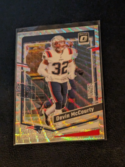 Devin Mccourty 281/300 2023 Donruss Optic Wave insert