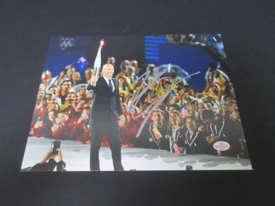 ZINEDINE ZIDANE SIGNED 8X10 PHOTO VS COA