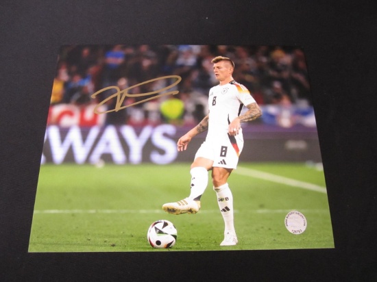 Toni Kroos Signed Soccer 8x10 Photo W/Coa