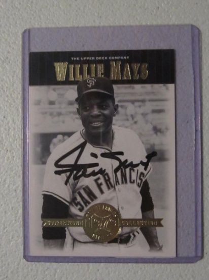WILLIE MAYS SIGNED CARD WITH COA GIANTS