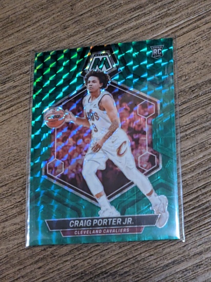 2023-24 Panini Mosaic Green Mosaic Prizm #204 Craig Porter Jr. RC Cavaliers