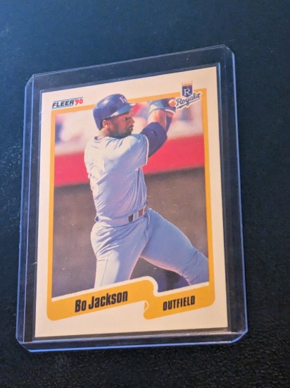 1990 Fleer # 110 Bo Jackson Kansas City Royals Baseball Card