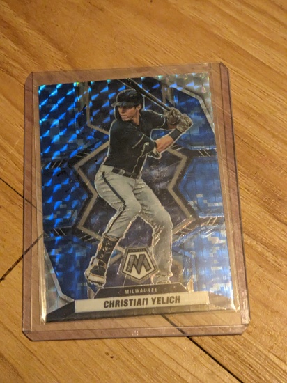 2022 Panini Mosaic Christian Yelich Blue Camo Prizm Card #113 Brewers