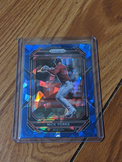 2023-24 Prizm #129 Nick Gonzales Prospect Blue Cracked Ice Pirates