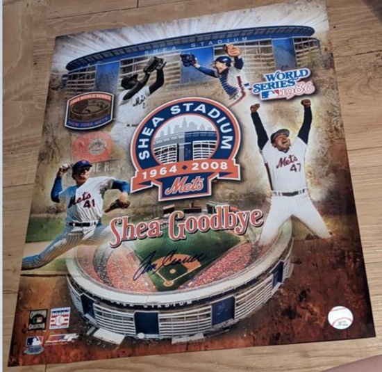 Tom Seaver Signed 16x20 Photo with coa