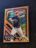 263/339 2024 Panini Prizm - Top Tier Carson Whisenhunt #8 Orange Pulsar Prizm RC/Rookie