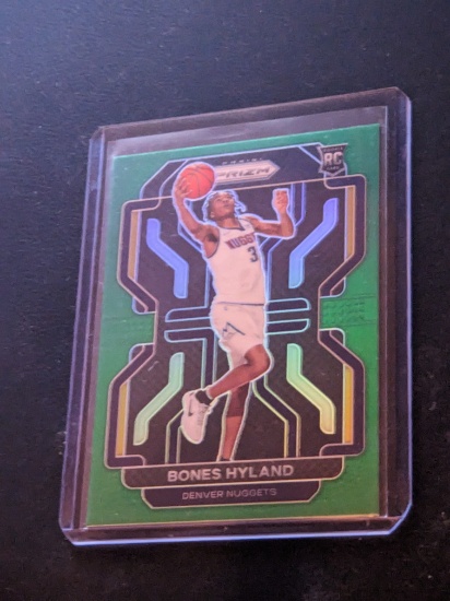 2021-22 Panini Prizm - Bones Hyland #302 Green Prizm (RC)