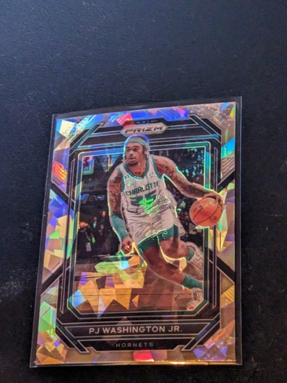 PJ Washington Jr. 2022-23 Panini Prizm Cracked Ice Parallel SP #160 - HORNETS