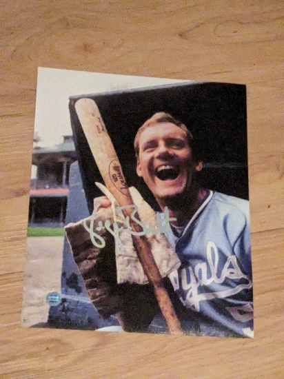 George Brett autographed 8x10 photo with coa
