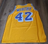James Worthy autographed jersey with coa