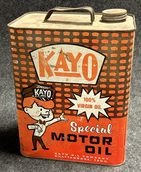 Kayo 2 Gallon Oil Can