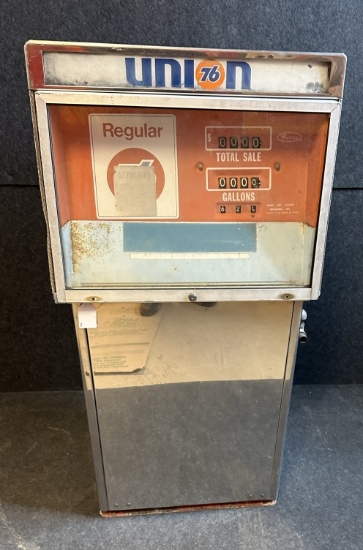 Stainless Wayne Union 76 Model 730 Gas Pump