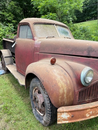 STUDEBAKER