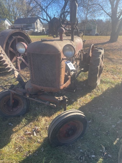 FARMALL CUB
