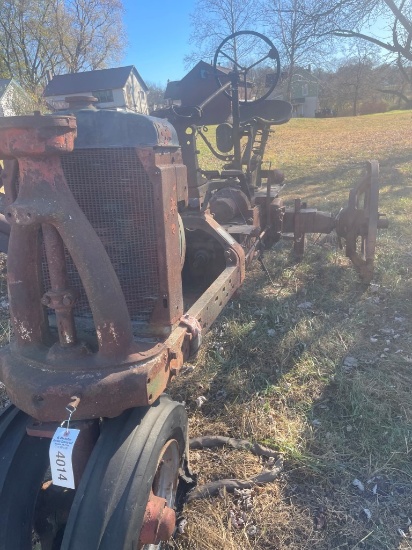 FARMALL F-12