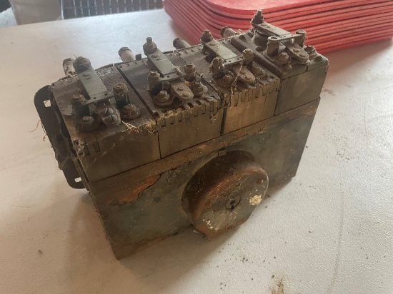 FORD MAGNETO SET