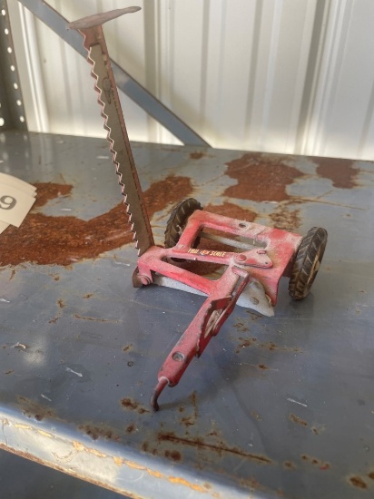 TRUE SCALE SICKLE BAR MOWER