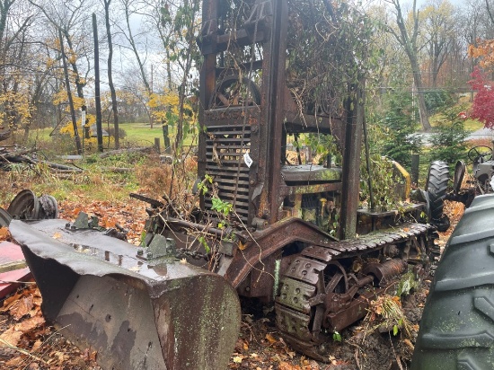 CATERPILLAR D2 W/ TRACKSON LOADER