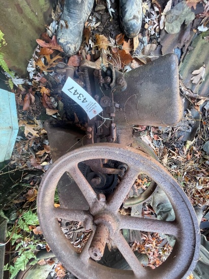 WORTHINGTON 1 1/2 HP ENGINE