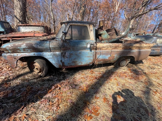 GMC C20 CUSTOM LARGE REAR WINDOW