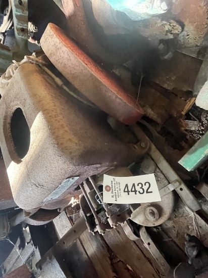 IH LB 1 1/2- 2 1/2 HP