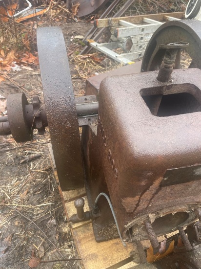 2.5HP BULLDOG PARTS ENGINE