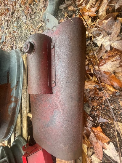 FARMALL F SERIES HOOD AND TANK