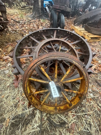 JOHN DEERE A STEEL FRONT AND REAR WHEELS
