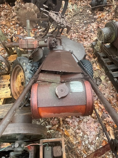 GRAVELY WALK BEHINF TRACTOR W/ ATTACHMENTS