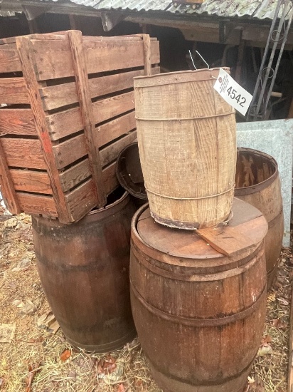 WOOD BARELLS AND NAIL KEGS W/ SHIPPING CRATE
