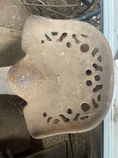 CAST IRON SEAT