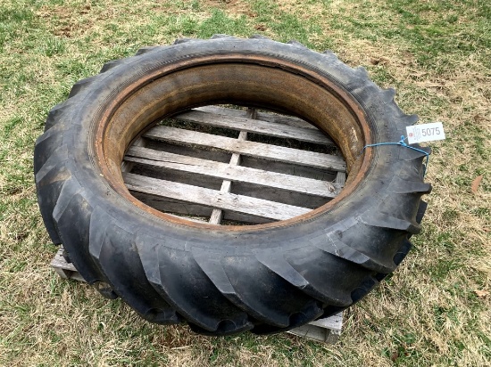 12.4x38 Single tire