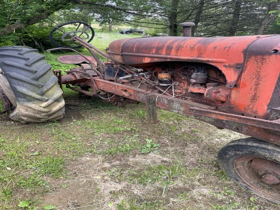 Allis Chalmers WD45 as IS parts tractor