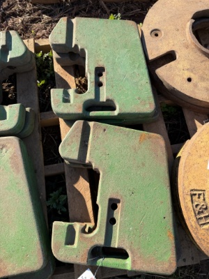 John Deere Suitcase weights X4