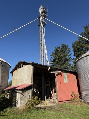 Grain Leg with piping, Fittings and auger
