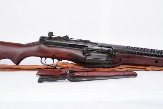 S/N 0053 Johnson Model 1941 .30-06 Dutch Semi Auto Rifle & Bayonet