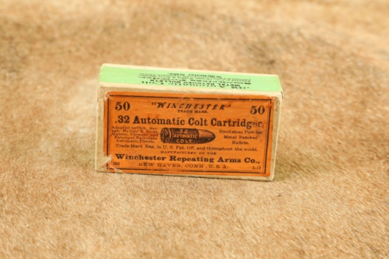 Sealed Vintage Box Of Winchester .32 Automatic Colt Cartridges Dated 1913