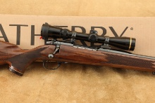 Weatherby Mark V Deluxe 6.5 Creedmoor 22" Bolt Action Rifle & Leupold Scope