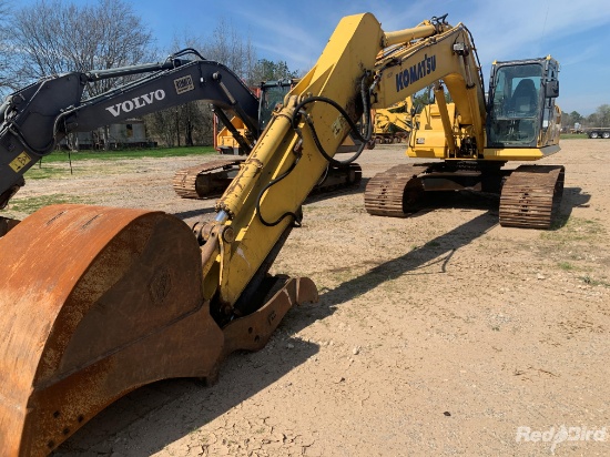 2015 KOMATSU PC240LC-10